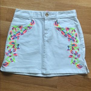 White denim Lilly Pulitzer skirt size 0